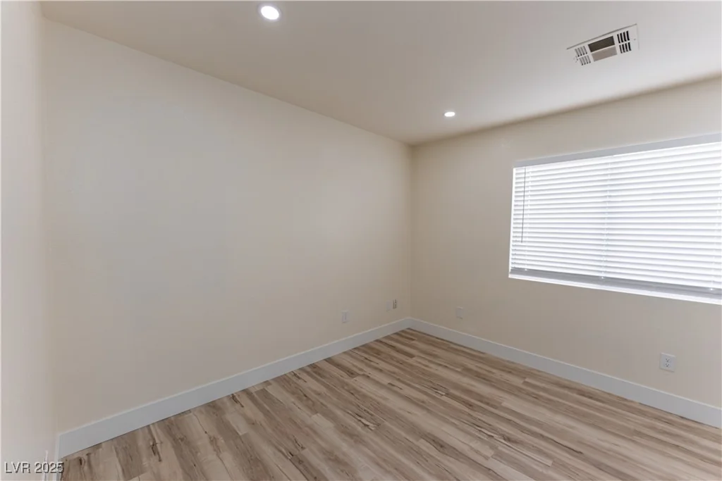 3120 Stern, Las Vegas, NV 89117
