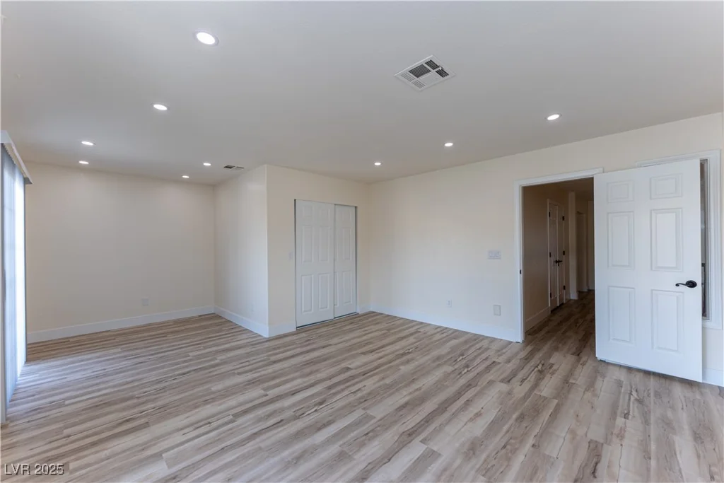 3120 Stern, Las Vegas, NV 89117