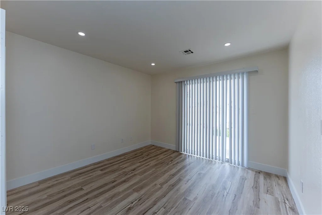 3120 Stern, Las Vegas, NV 89117