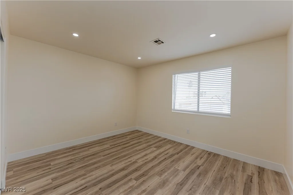3120 Stern, Las Vegas, NV 89117