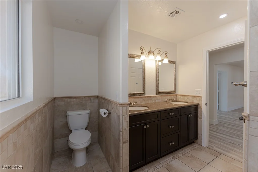 3120 Stern, Las Vegas, NV 89117