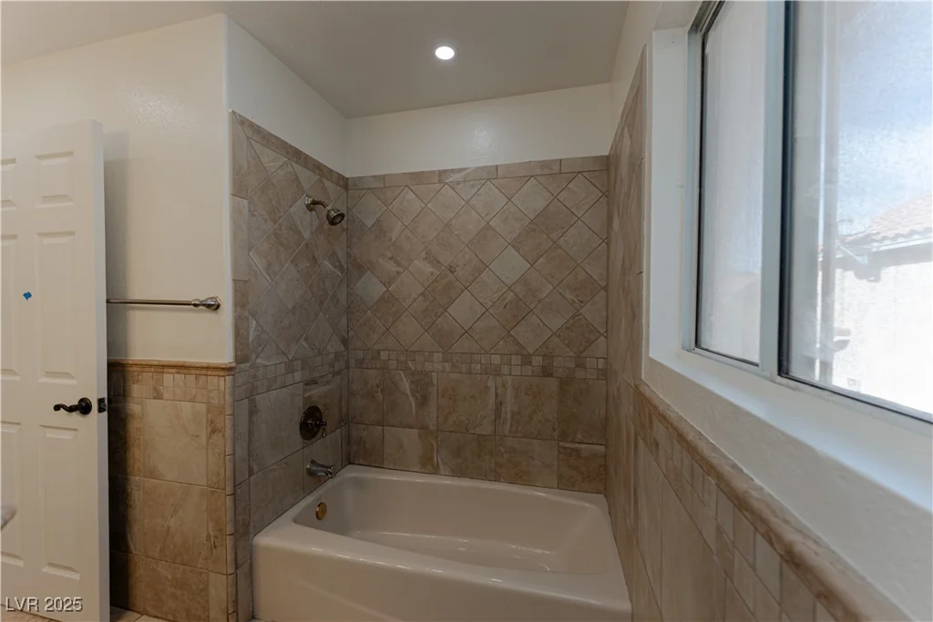 3120 Stern, Las Vegas, NV 89117