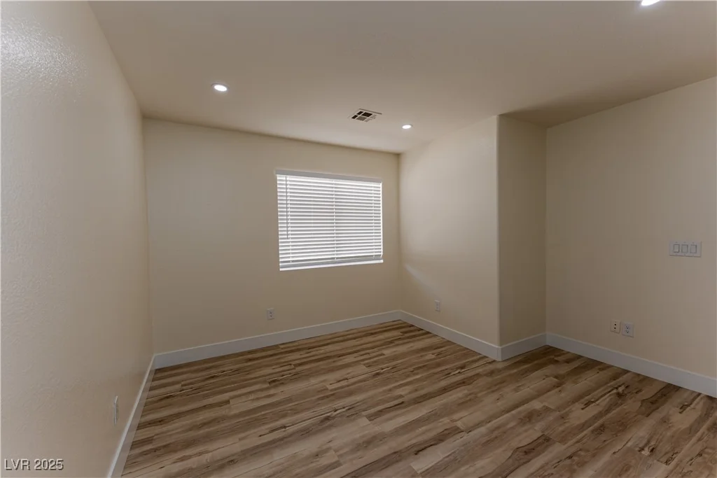 3120 Stern, Las Vegas, NV 89117