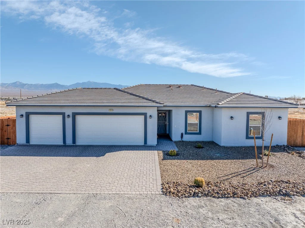 1241 Yosemite, Pahrump, NV 89048