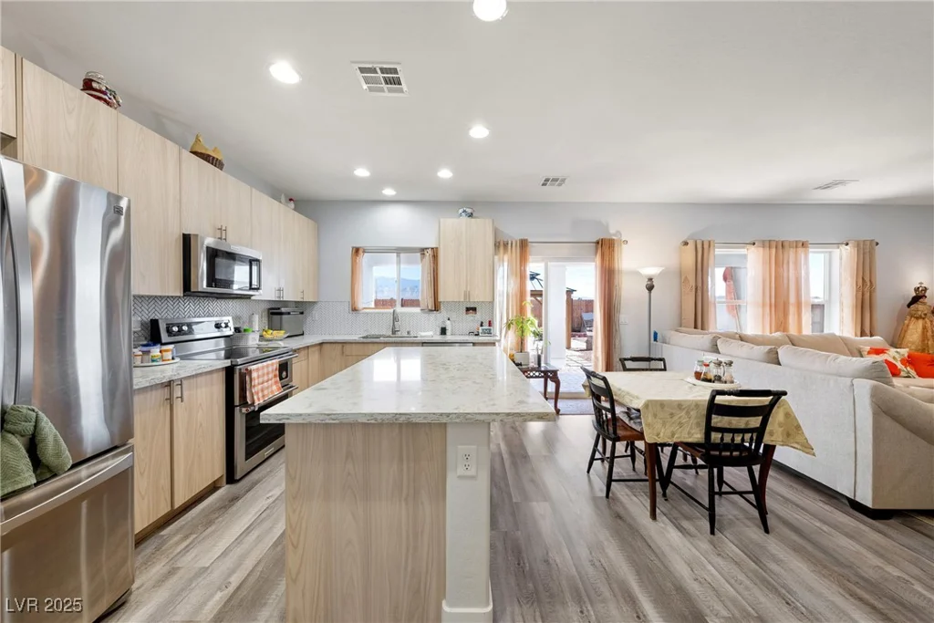 1241 Yosemite, Pahrump, NV 89048
