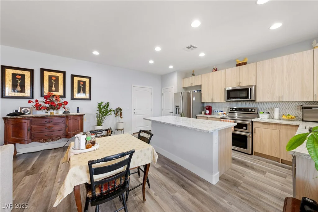 1241 Yosemite, Pahrump, NV 89048