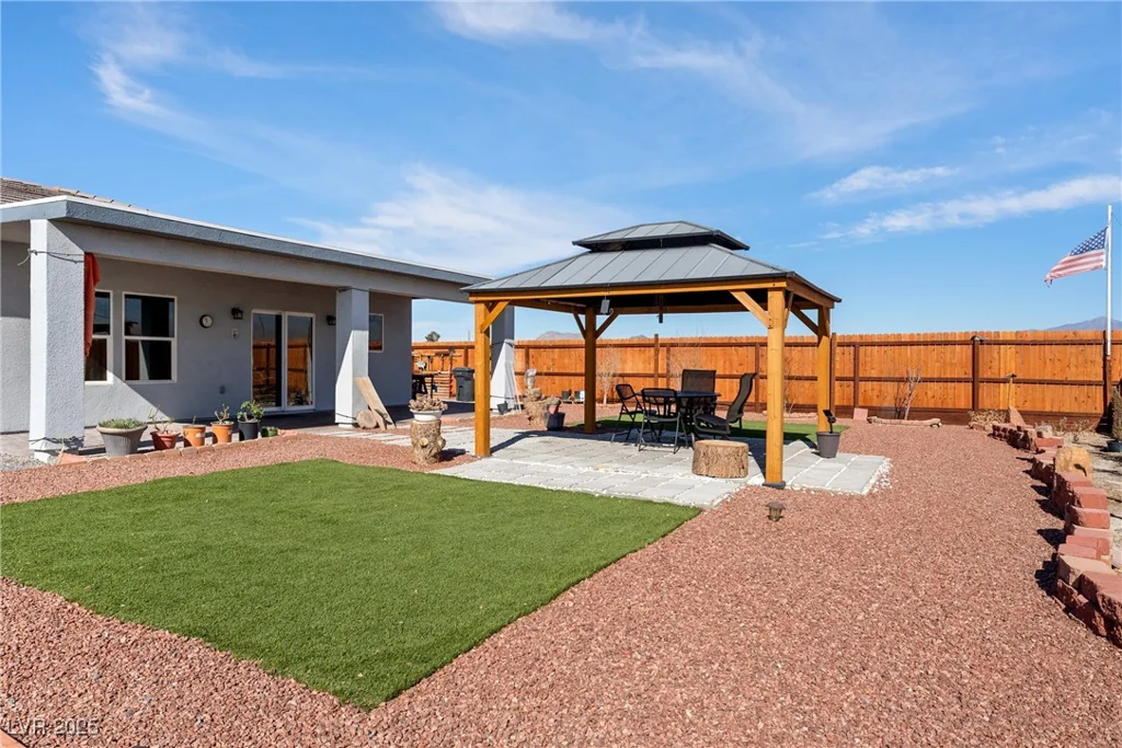 1241 Yosemite, Pahrump, NV 89048