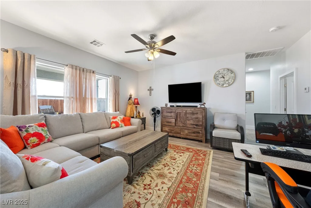 1241 Yosemite, Pahrump, NV 89048