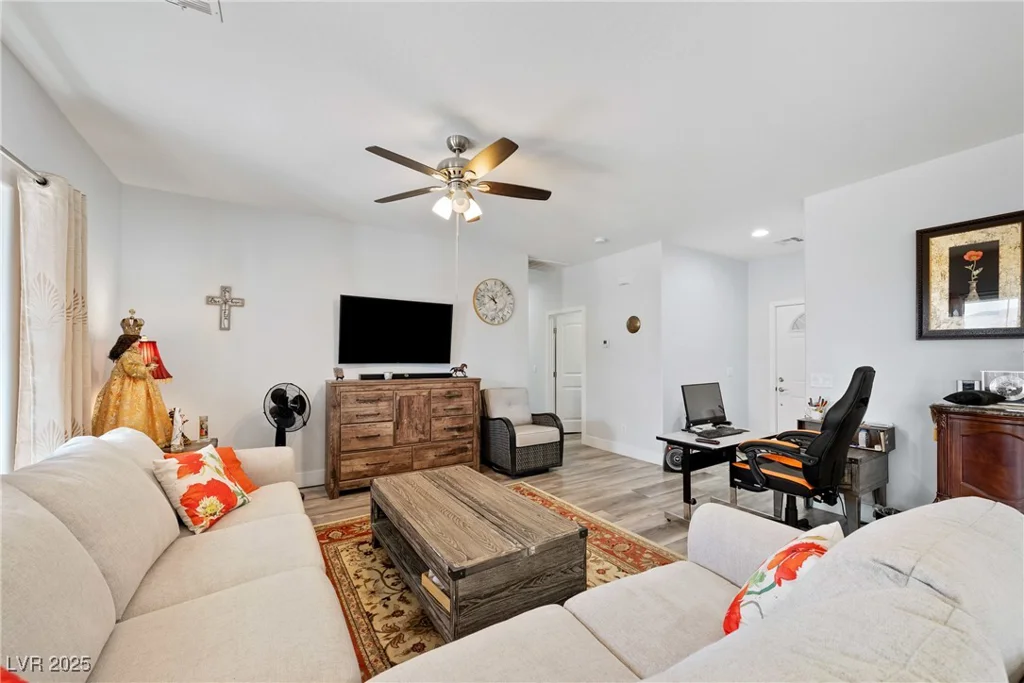 1241 Yosemite, Pahrump, NV 89048