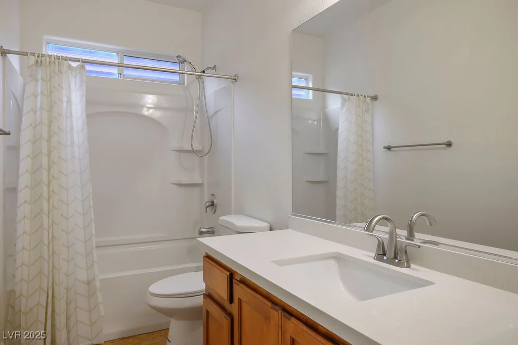 10560 La Campana, Las Vegas, NV 89179