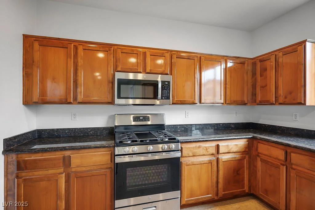 10560 La Campana, Las Vegas, NV 89179
