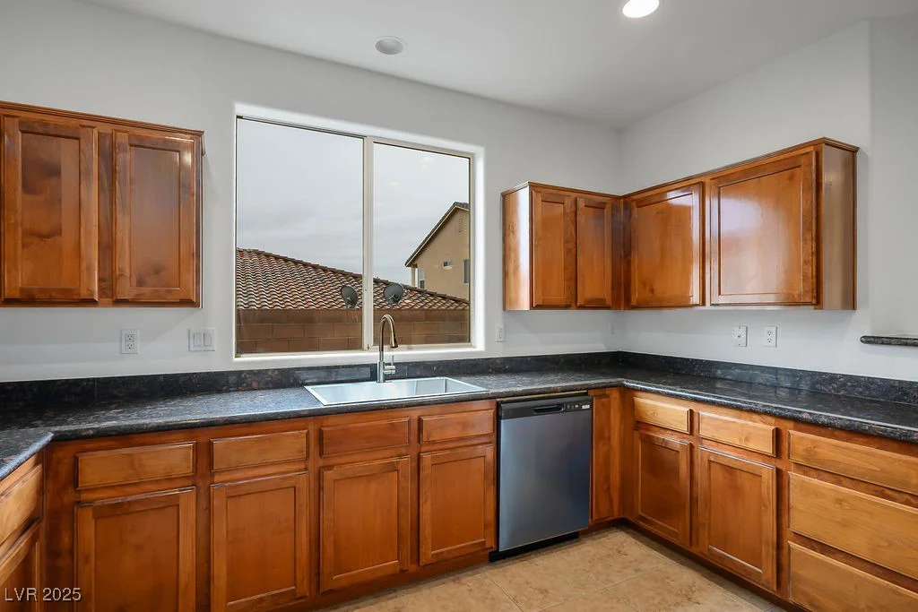 10560 La Campana, Las Vegas, NV 89179