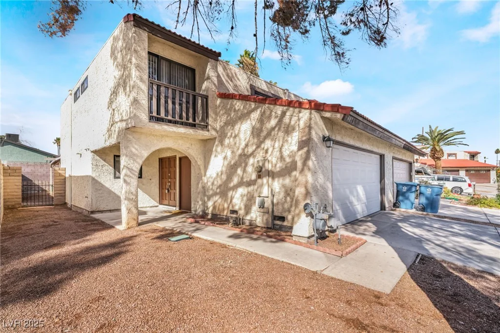 4853 Rollingwood, Las Vegas, NV 89121