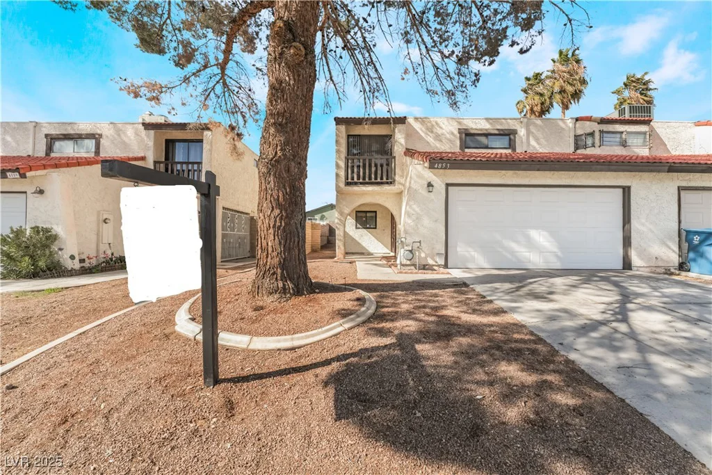 4853 Rollingwood, Las Vegas, NV 89121