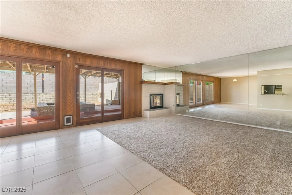 4853 Rollingwood, Las Vegas, NV 89121
