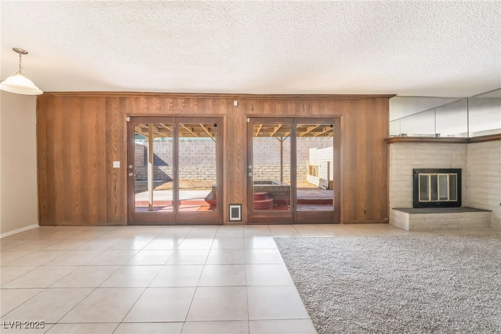 4853 Rollingwood, Las Vegas, NV 89121