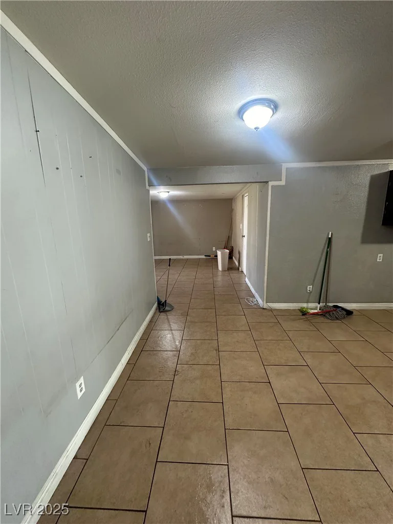 3521 Chevy Chase, Las Vegas, NV 89110