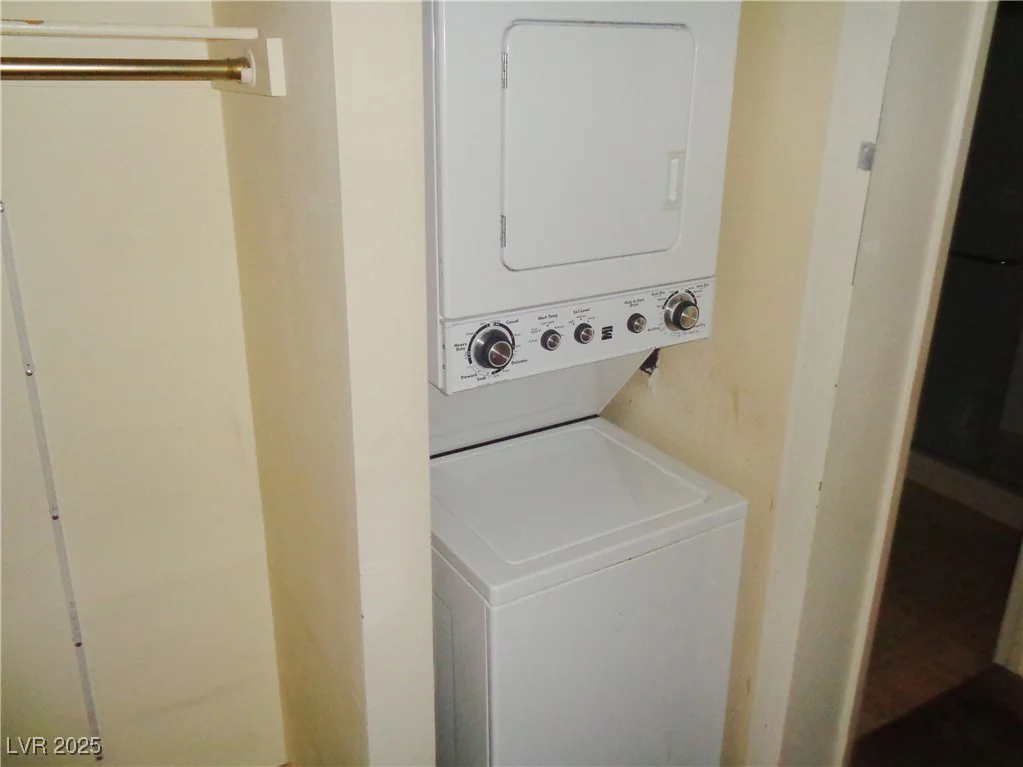 1701 Katie, Las Vegas, NV 89119