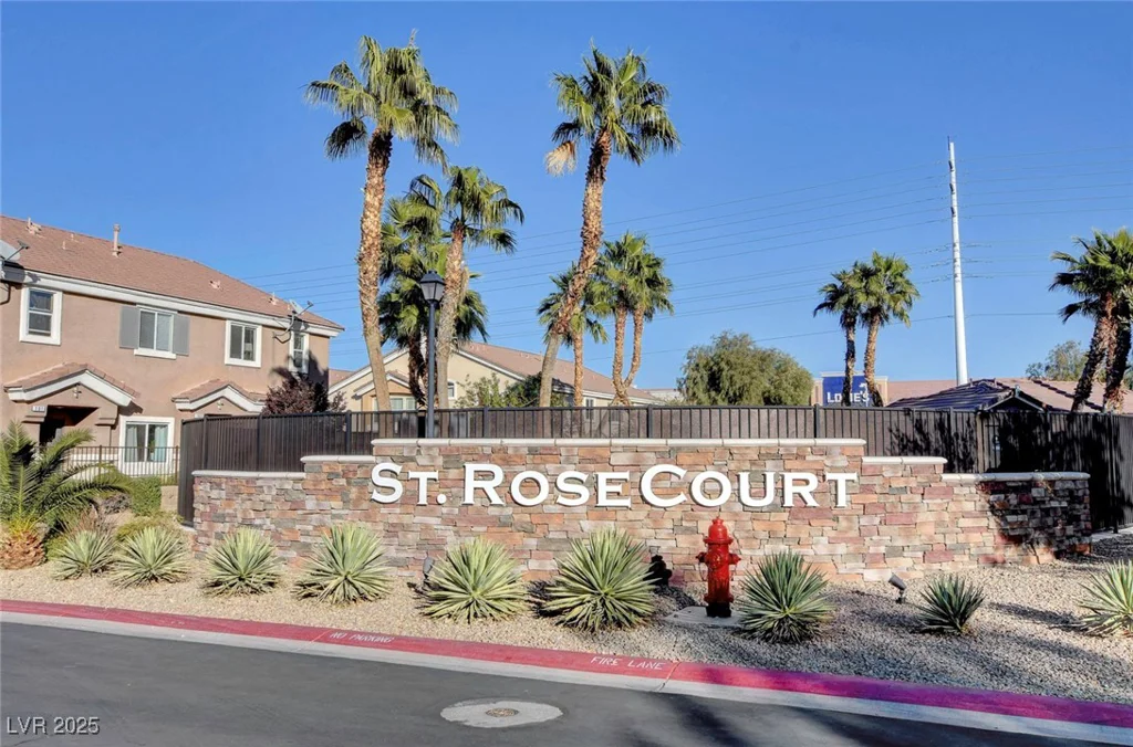 10074 Aspen Rose, Las Vegas, NV 89183