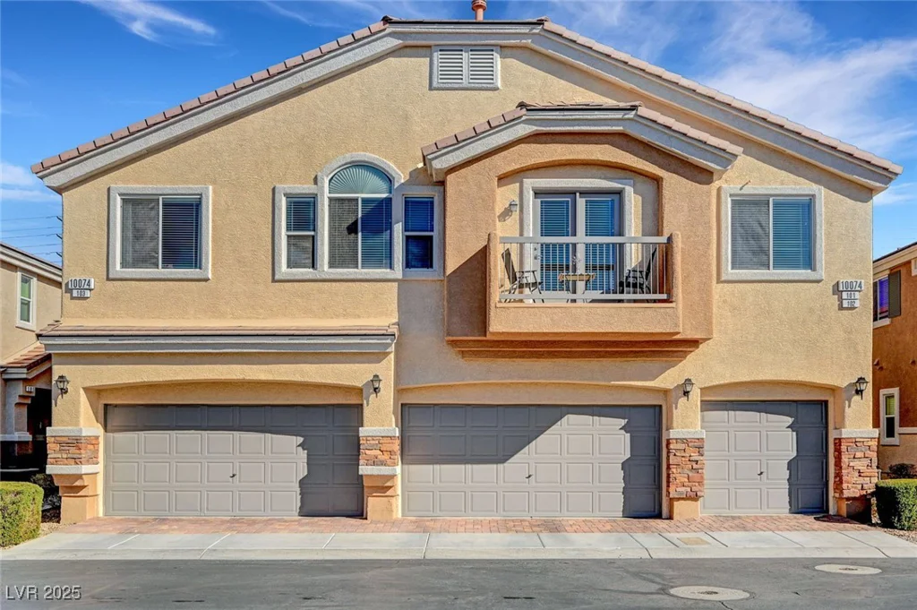 10074 Aspen Rose, Las Vegas, NV 89183
