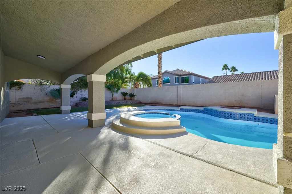 9 White Tail, Henderson, NV 89074