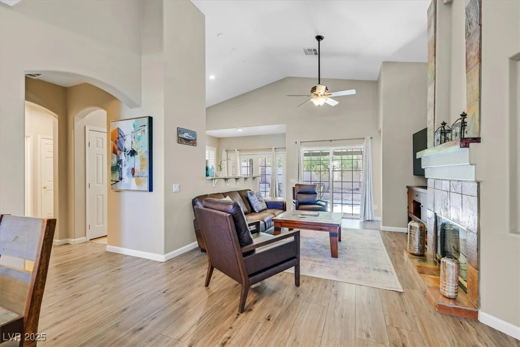 301 Treehouse, Henderson, NV 89012
