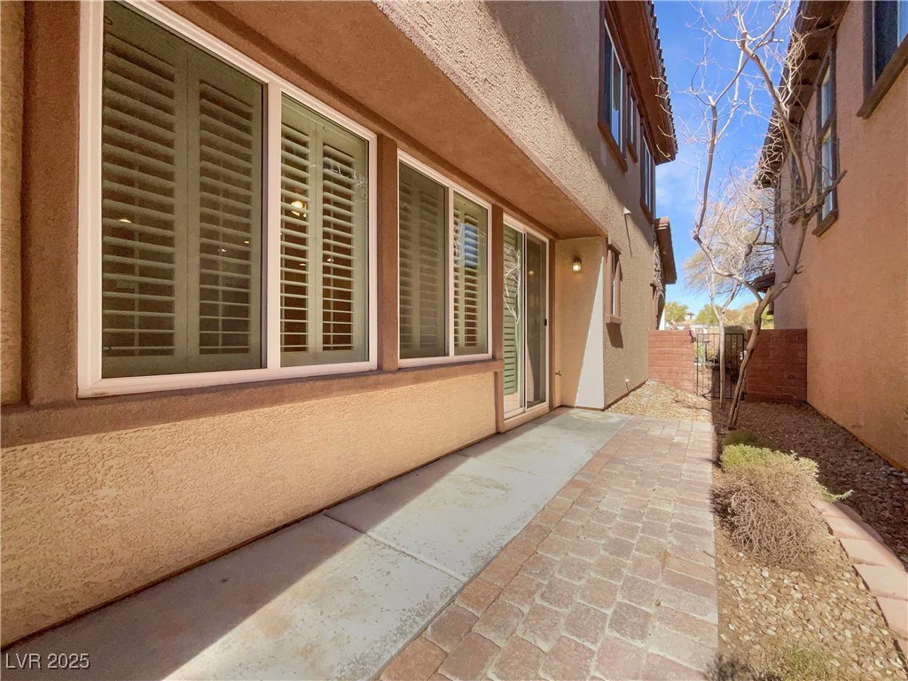 7719 Windy Meadow, Las Vegas, NV 89178