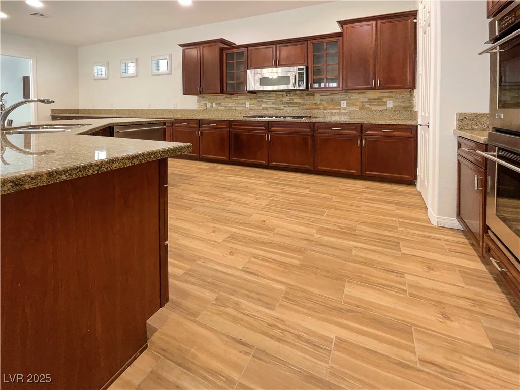 7719 Windy Meadow, Las Vegas, NV 89178