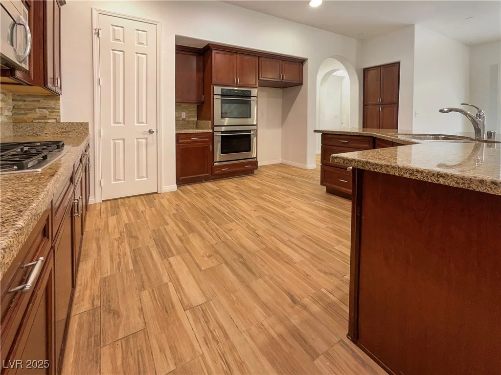 7719 Windy Meadow, Las Vegas, NV 89178