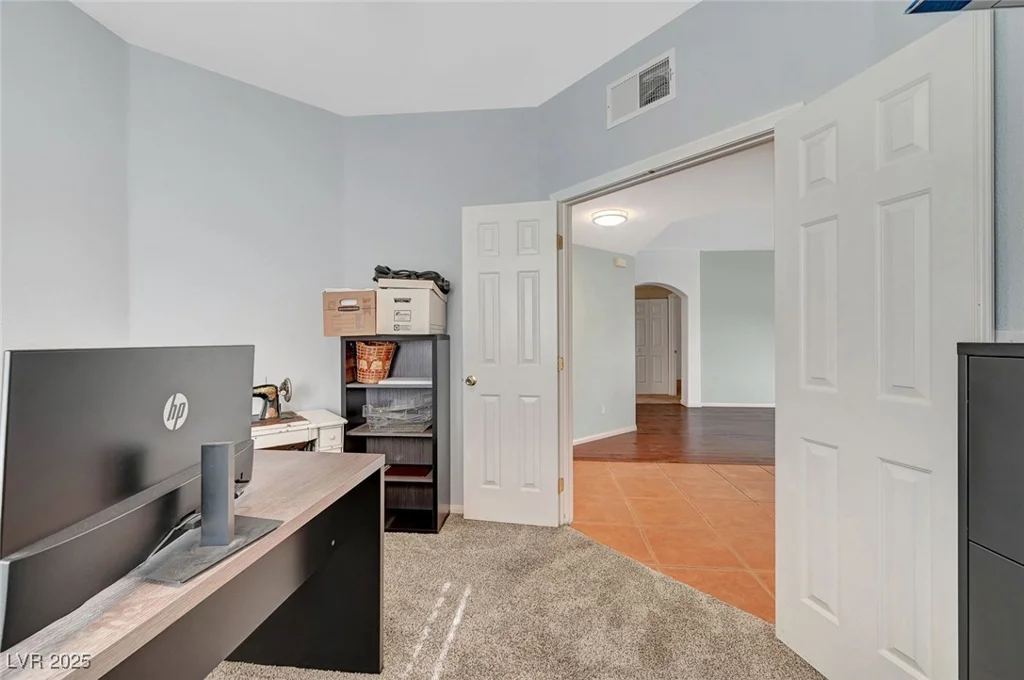 4910 Black Bear, Las Vegas, NV 89149