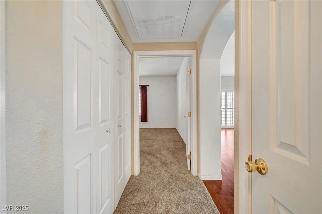 4910 Black Bear, Las Vegas, NV 89149