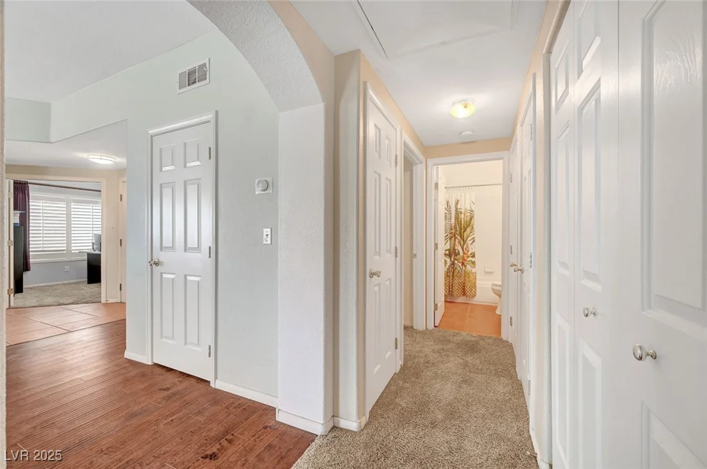 4910 Black Bear, Las Vegas, NV 89149