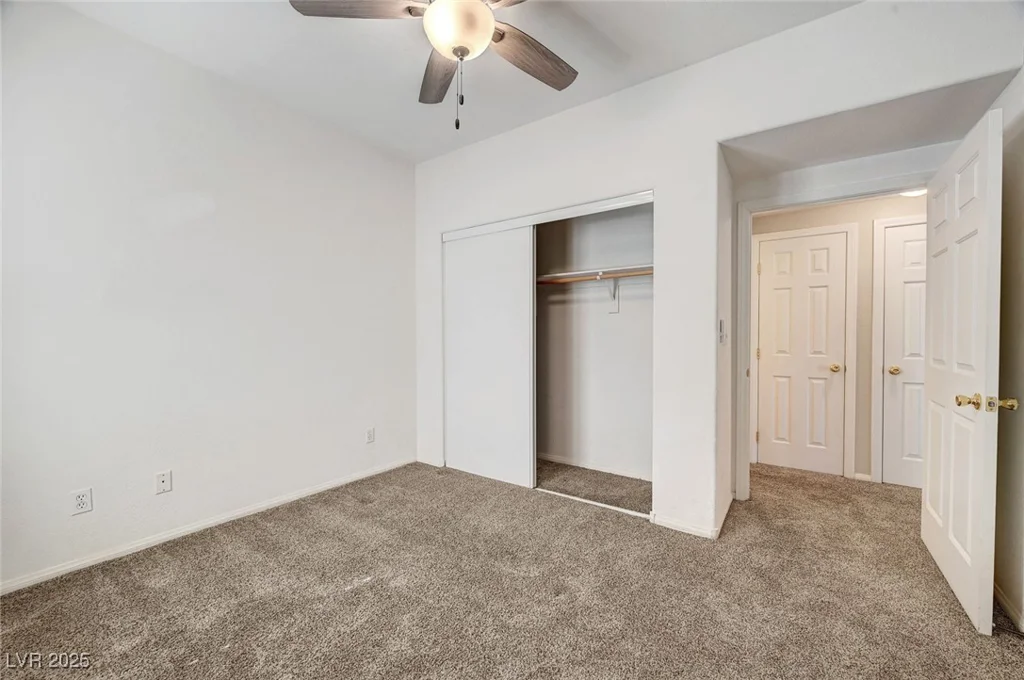 4910 Black Bear, Las Vegas, NV 89149