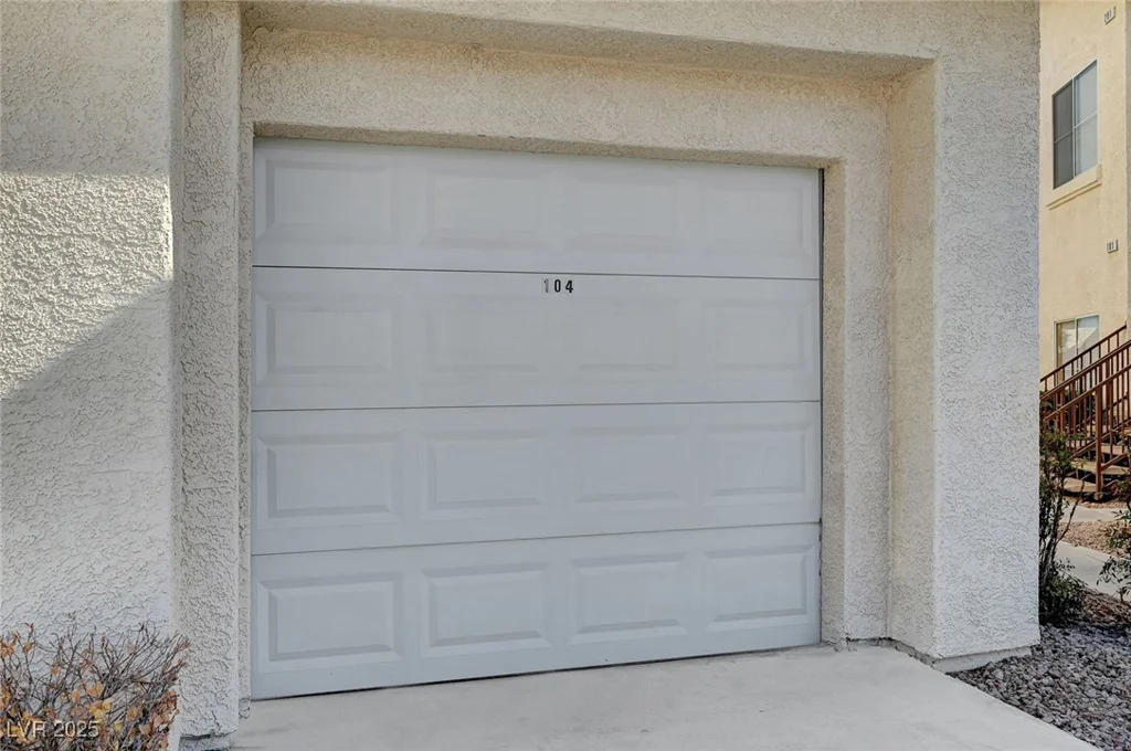 4910 Black Bear, Las Vegas, NV 89149
