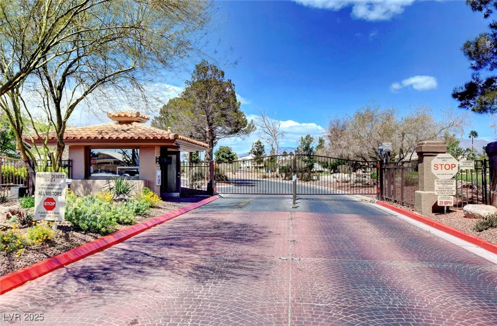 4910 Black Bear, Las Vegas, NV 89149