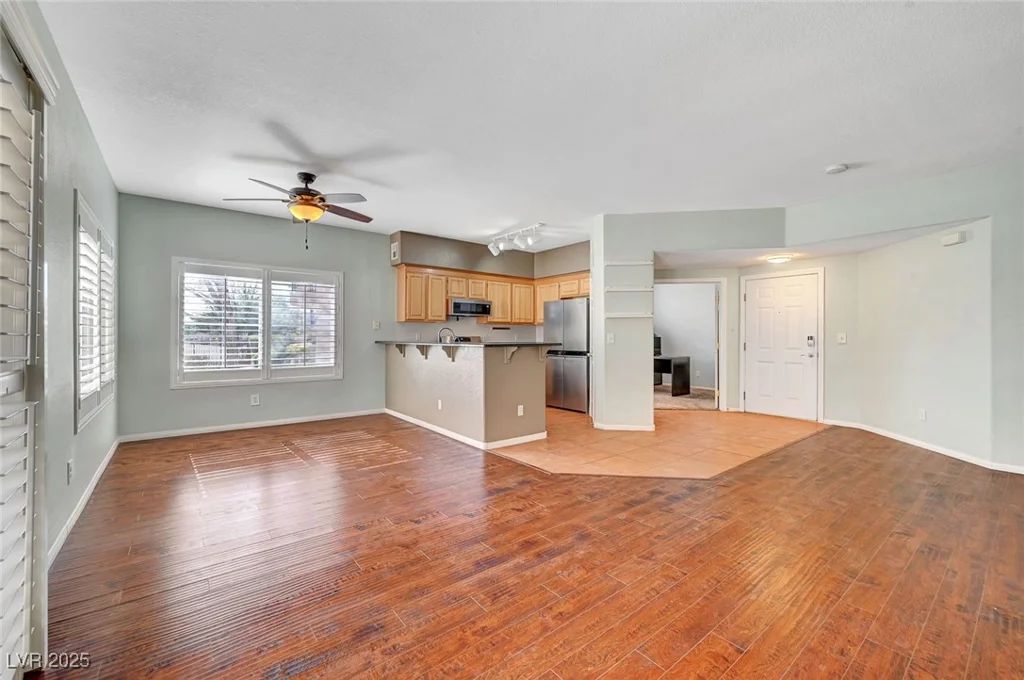 4910 Black Bear, Las Vegas, NV 89149