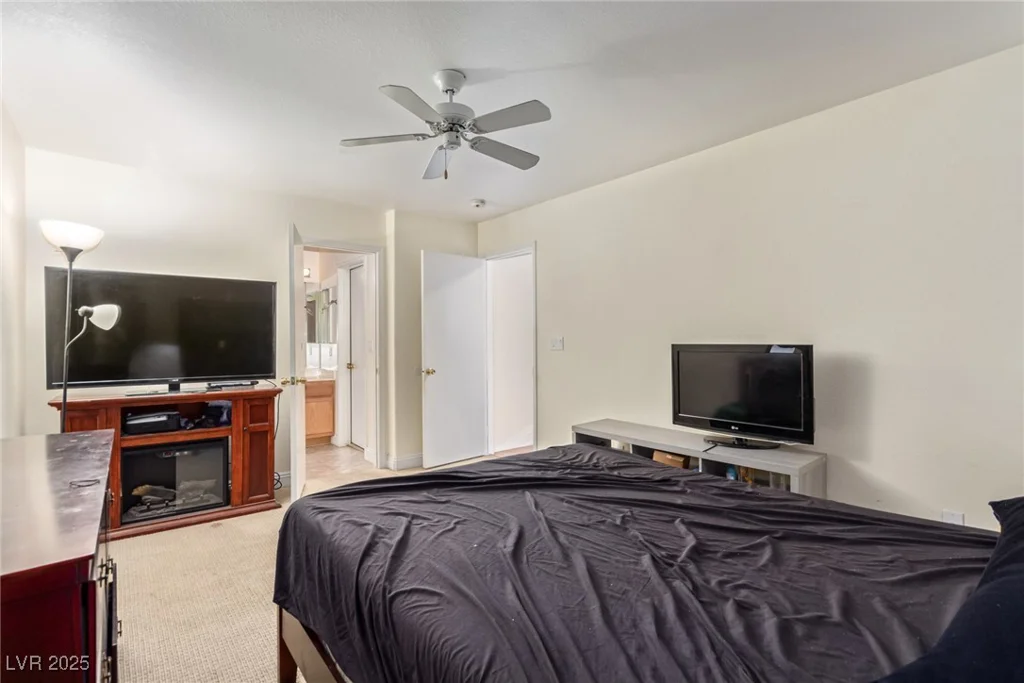 3866 Starfield, Las Vegas, NV 89147