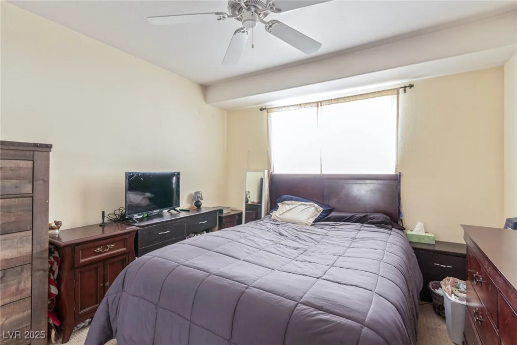 3866 Starfield, Las Vegas, NV 89147