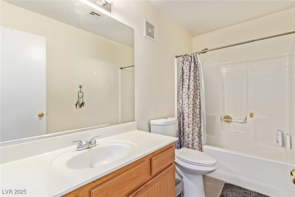 3866 Starfield, Las Vegas, NV 89147