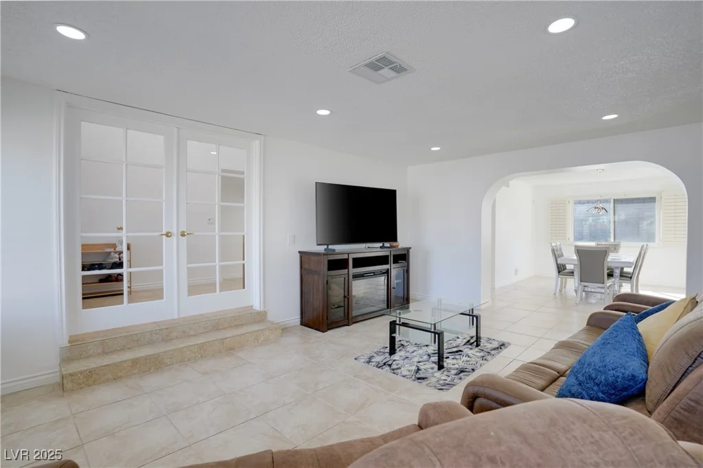 3431 Iberia, Las Vegas, NV 89146