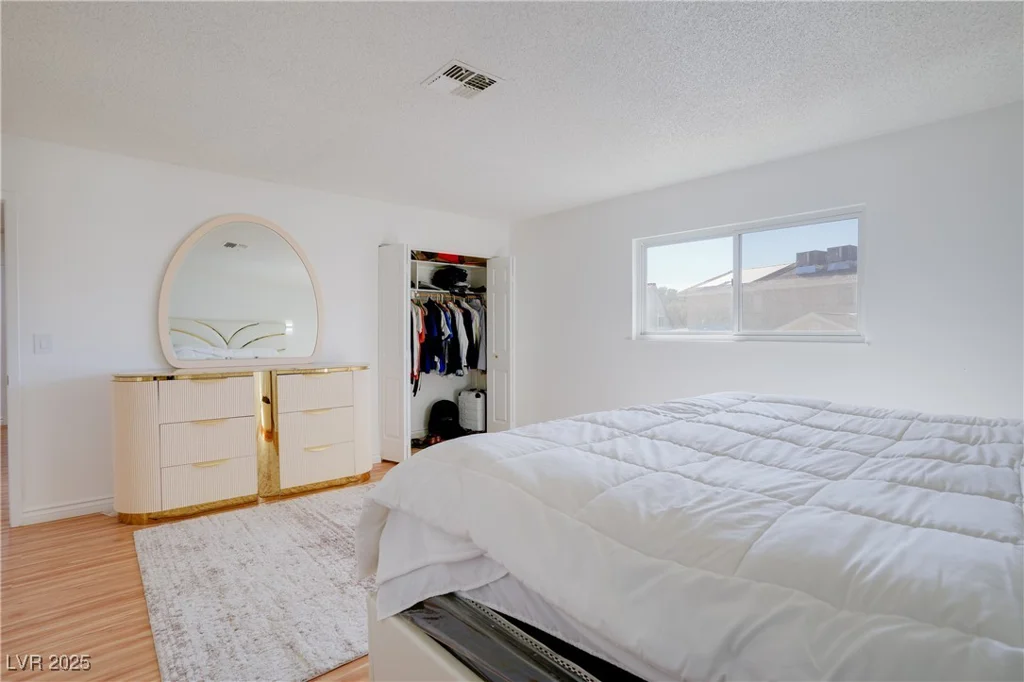 3431 Iberia, Las Vegas, NV 89146