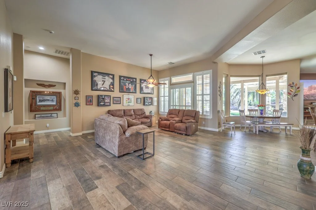 7301 BUTTONS RIDGE, Las Vegas, NV 89131