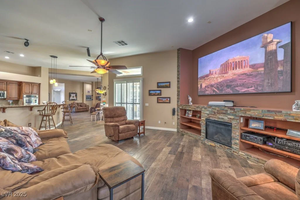 7301 BUTTONS RIDGE, Las Vegas, NV 89131