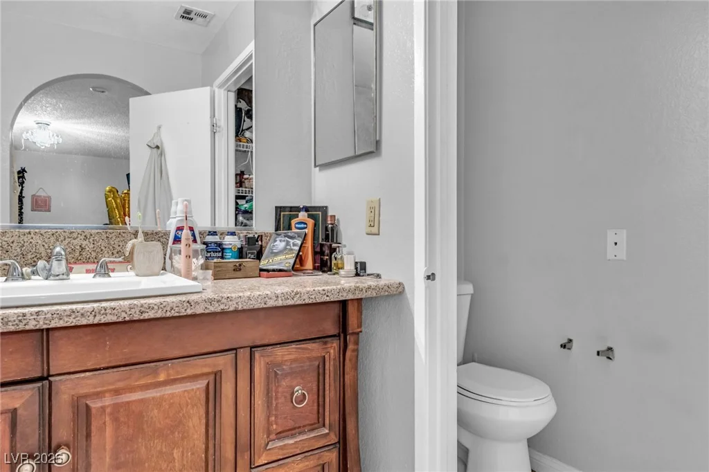 2200 Fort Apache, Las Vegas, NV 89117