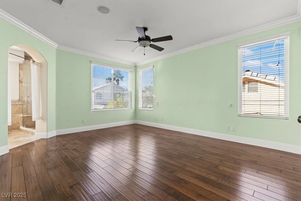 3101 Villa Colonade, Las Vegas, NV 89128