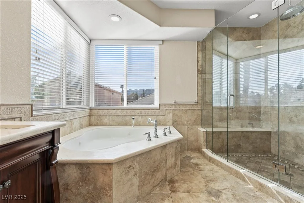 3101 Villa Colonade, Las Vegas, NV 89128