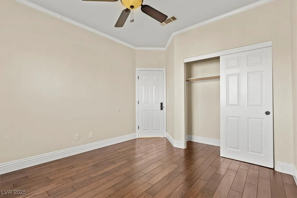 3101 Villa Colonade, Las Vegas, NV 89128
