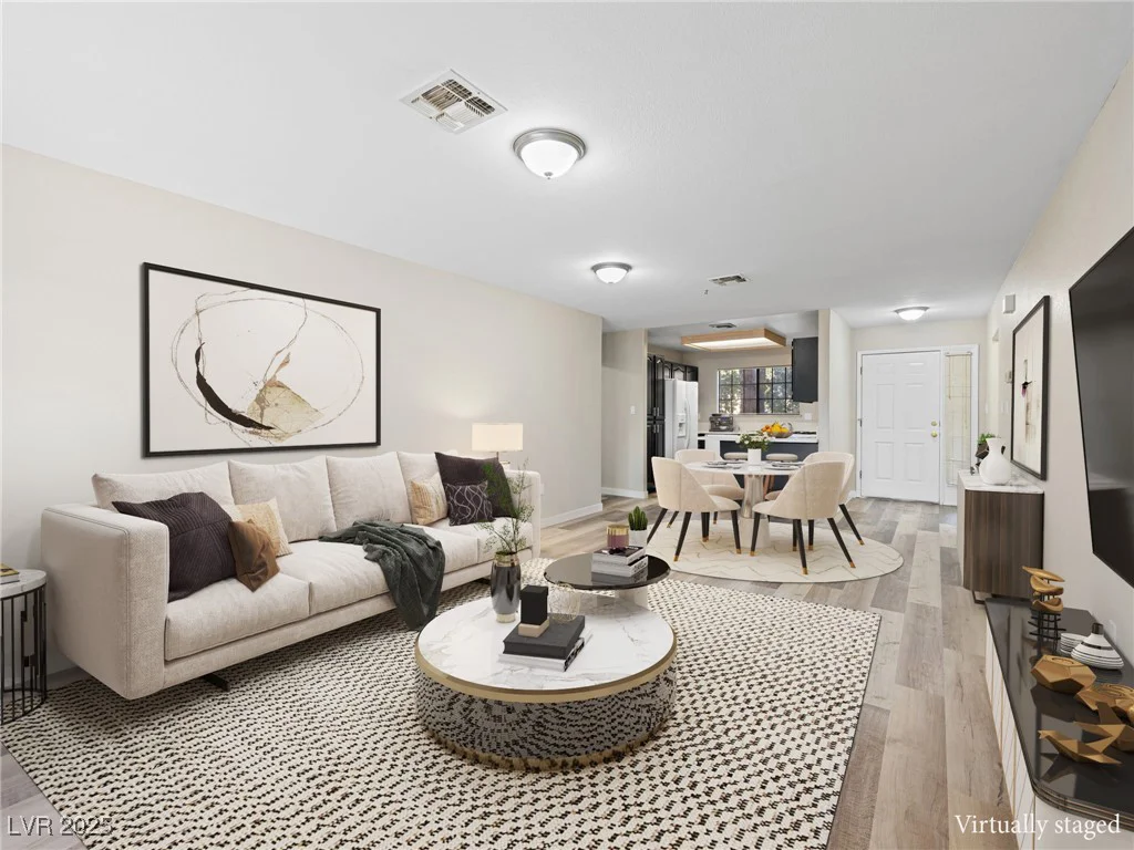 2851 Valley View, Las Vegas, NV 89102