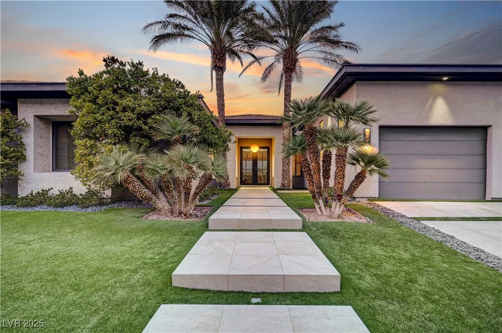 1704 Tangiers, Henderson, NV 89012
