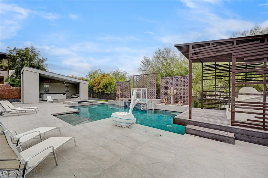 1704 Tangiers, Henderson, NV 89012